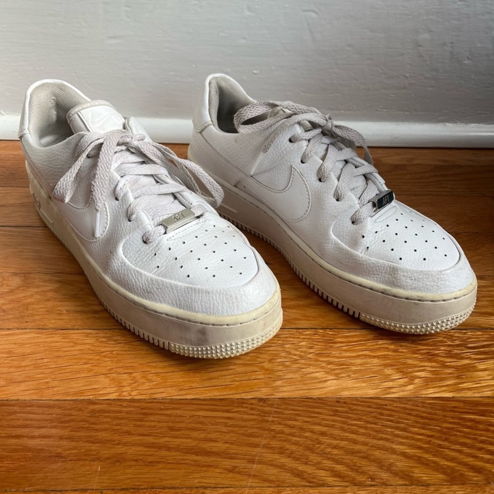 Nike Air Force 1 AF1 Sage Sneakers